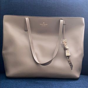 Kate Spade tote ♠️